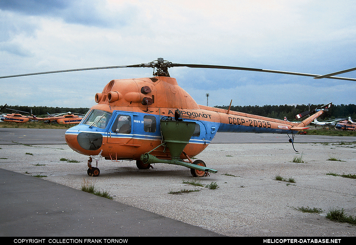 PZL Mi-2   CCCP-20335