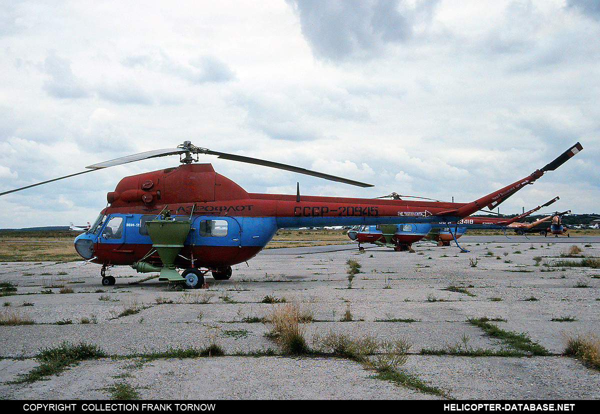 PZL Mi-2   CCCP-20945