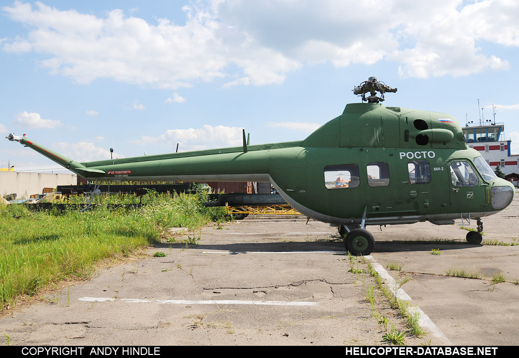 PZL Mi-2   01 yellow