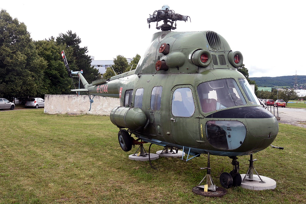 PZL Mi-2   B-2744