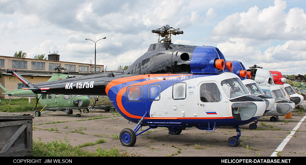 PZL Mi-2   RA-15758