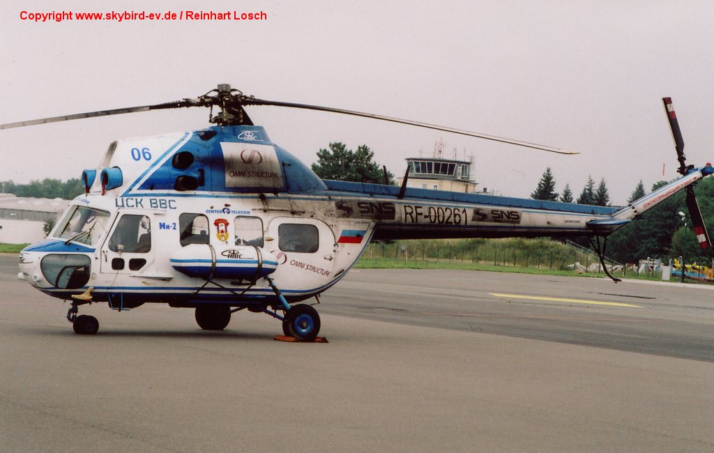 PZL Mi-2   RF-00261