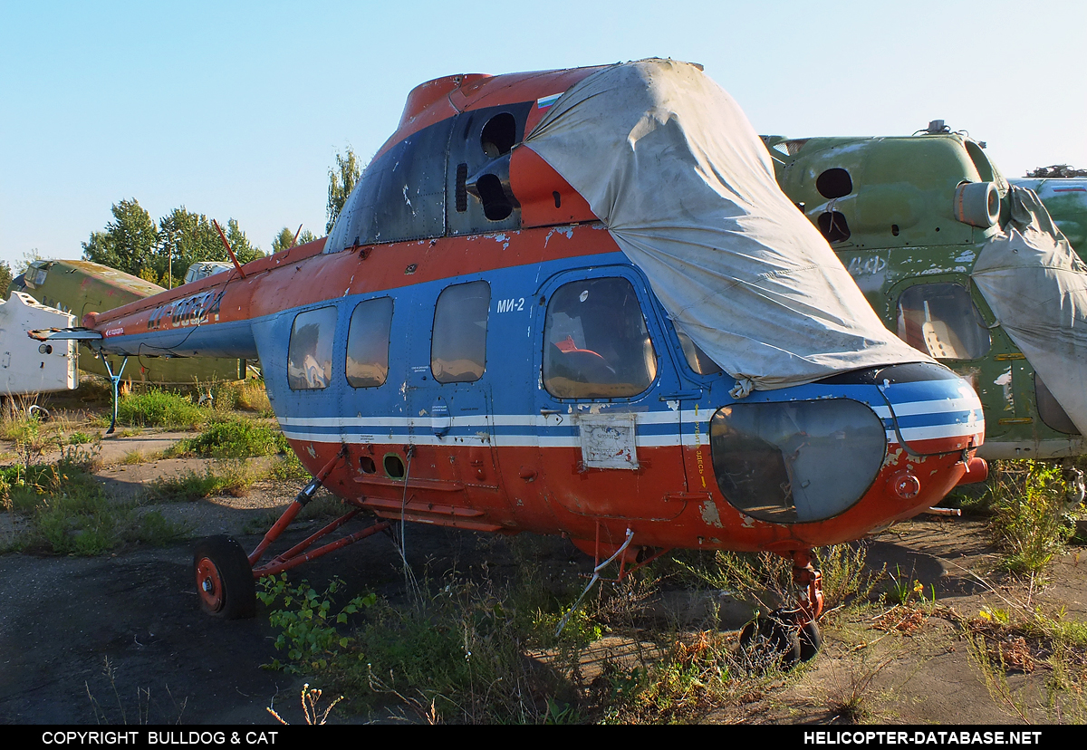 PZL Mi-2   RF-00524