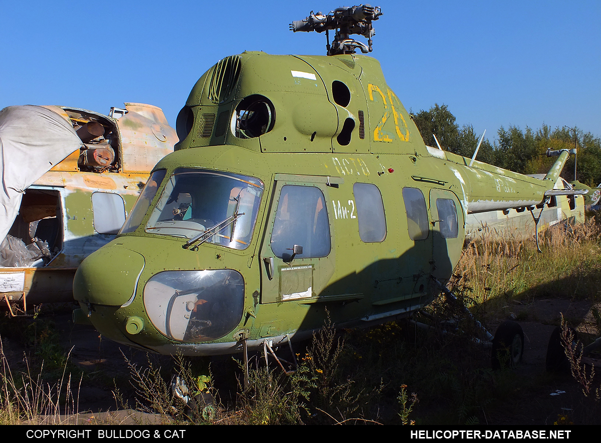 PZL Mi-2   RF-00528