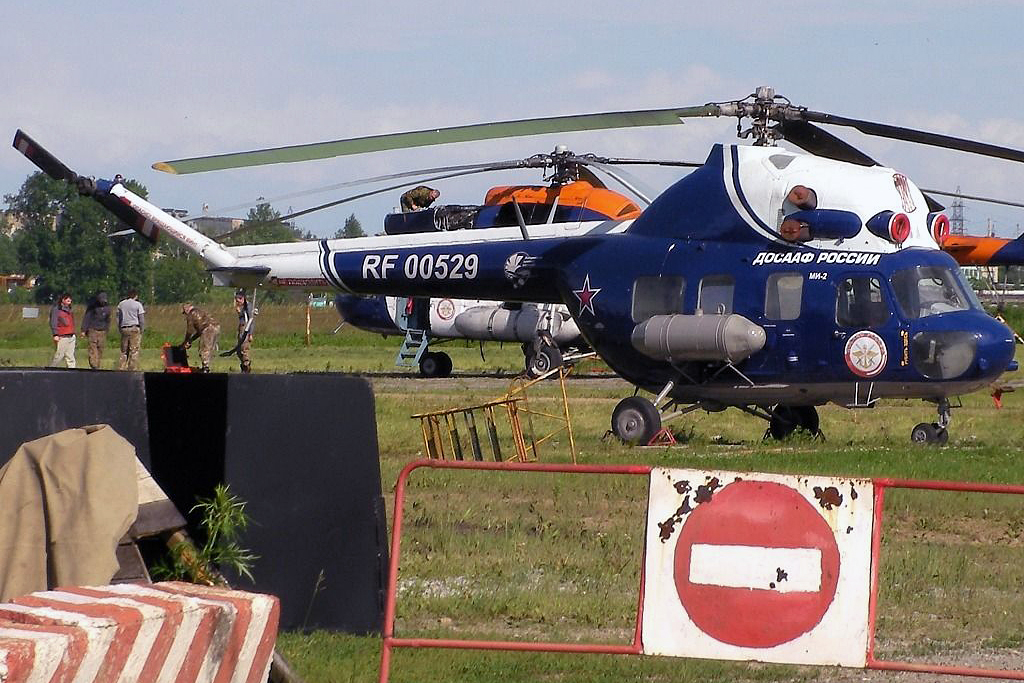 PZL Mi-2   RF-00529