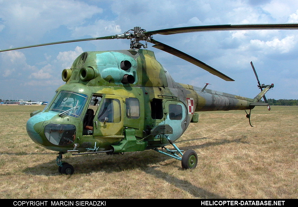 PZL Mi-2URP-G   8220