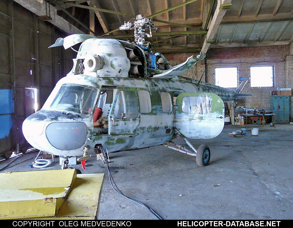 PZL Mi-2   UR-23216