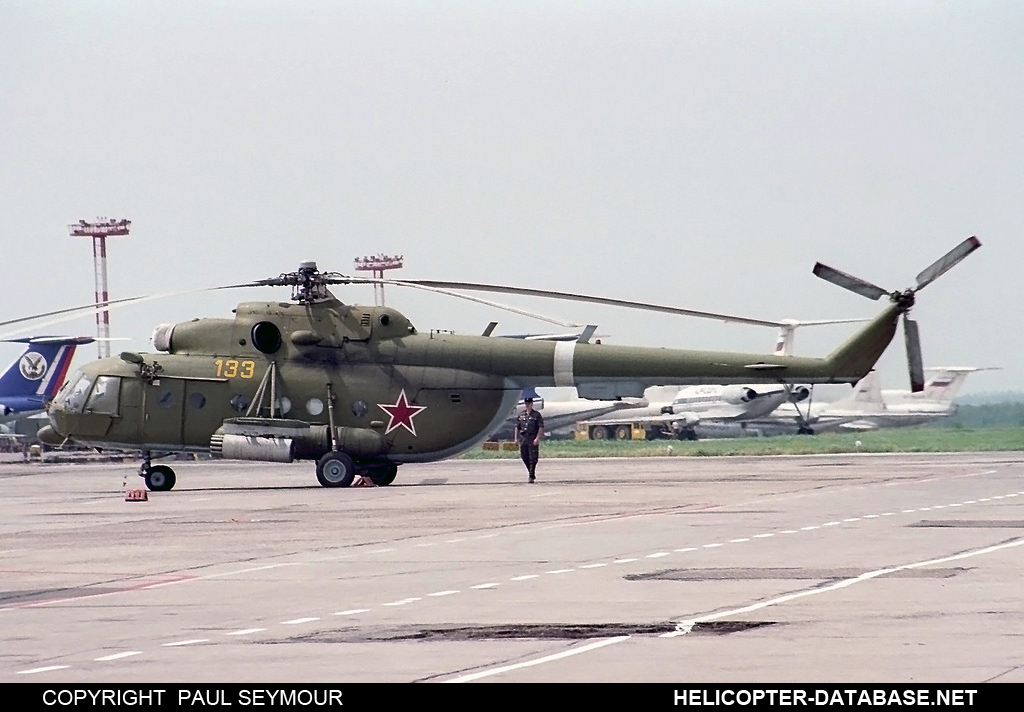 Mi-8MTV-2   133 yellow