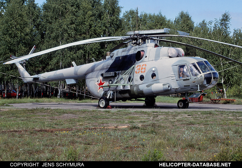 Mi-8MT   36 orange
