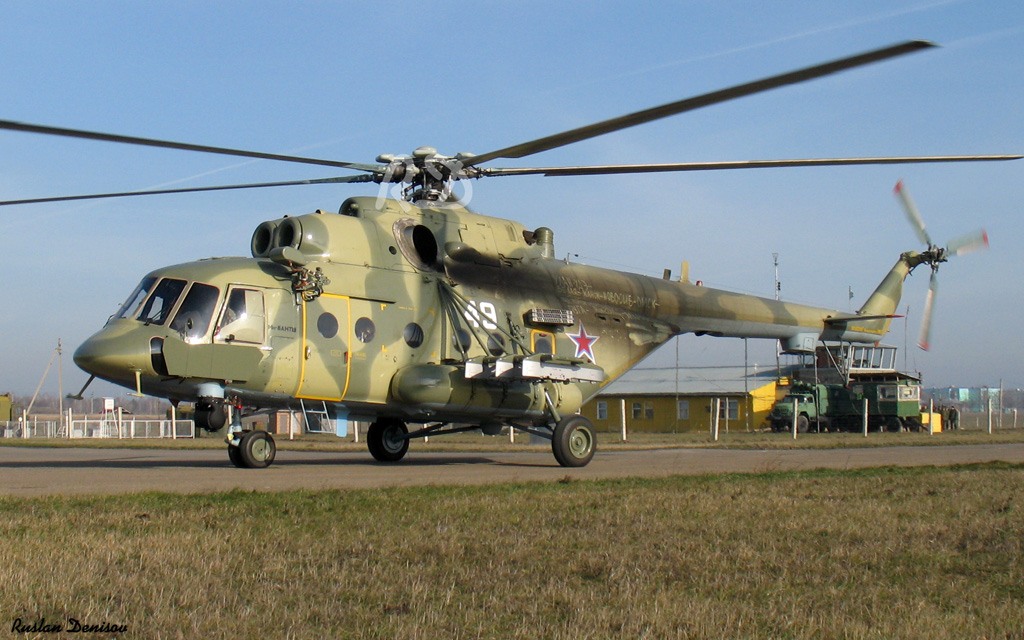 Mi-8AMTSh   49 white