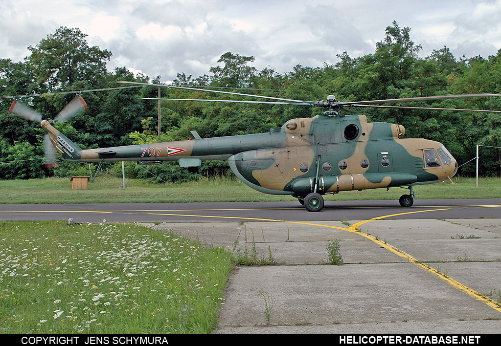 Mi-17-1V   707