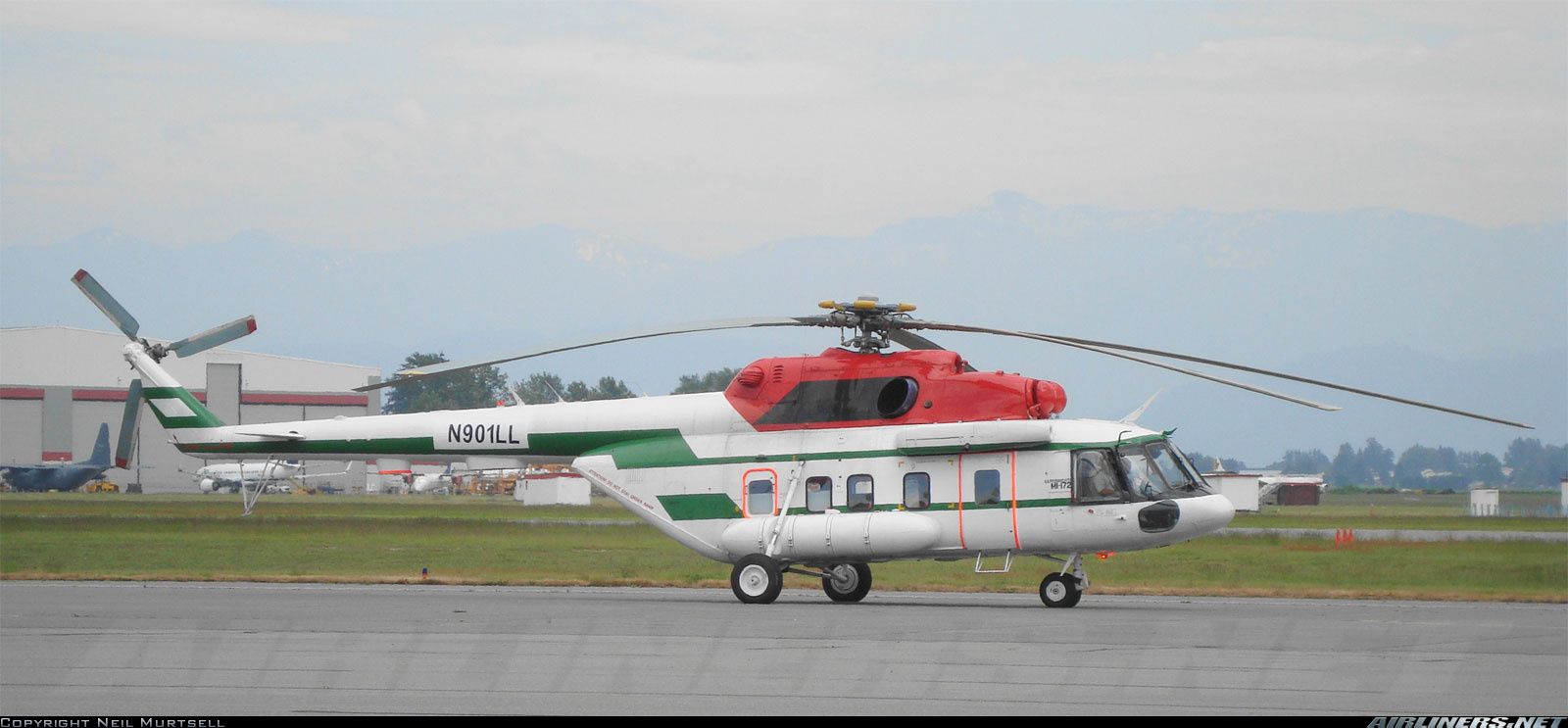Mi-172   N901LL