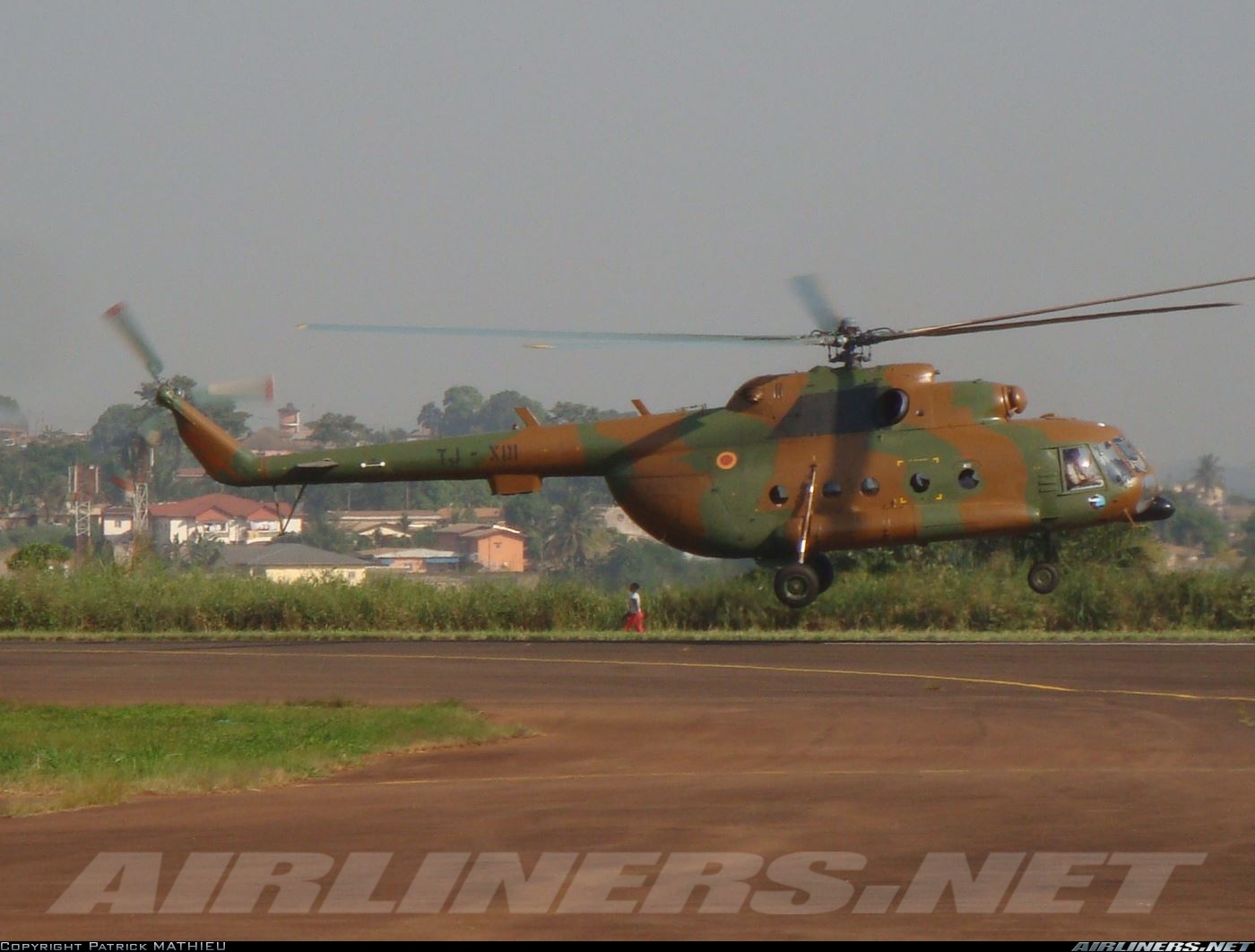 Mi-17-1V   TJ-XDI