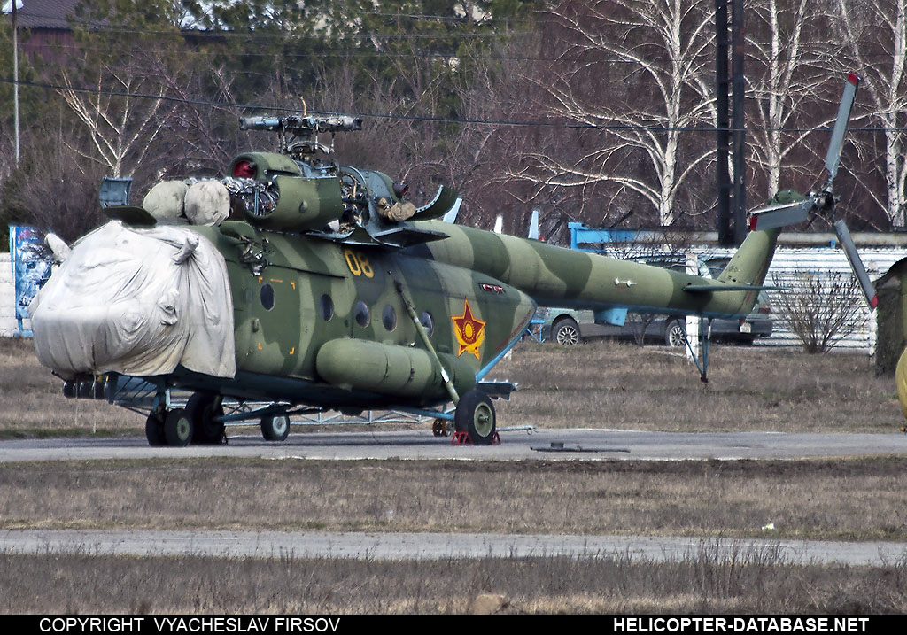 Mi-17V-5   08 yellow