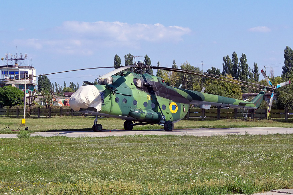 Mi-8MT   81 yellow