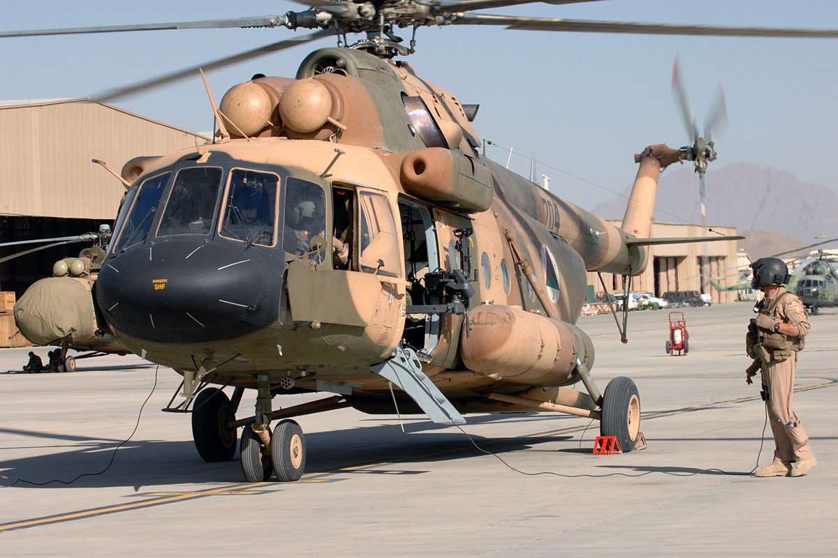 Mi-17V-5   704