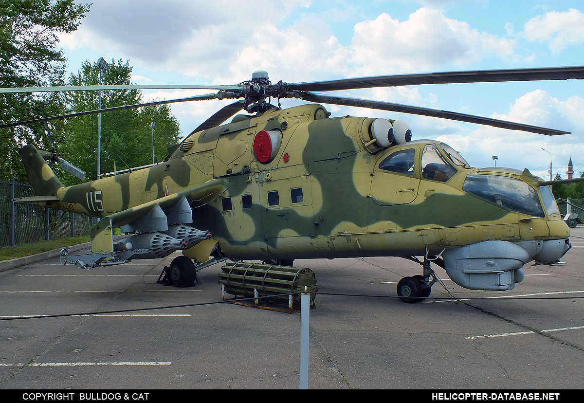 Mi-24D   115 white
