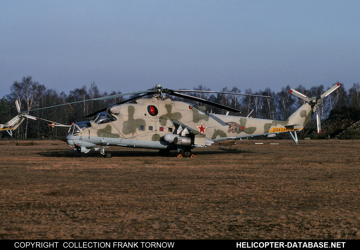 Mi-24V   26 red