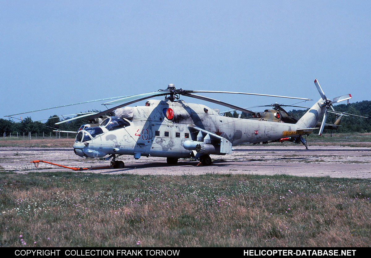 Mi-24RCh   40 red