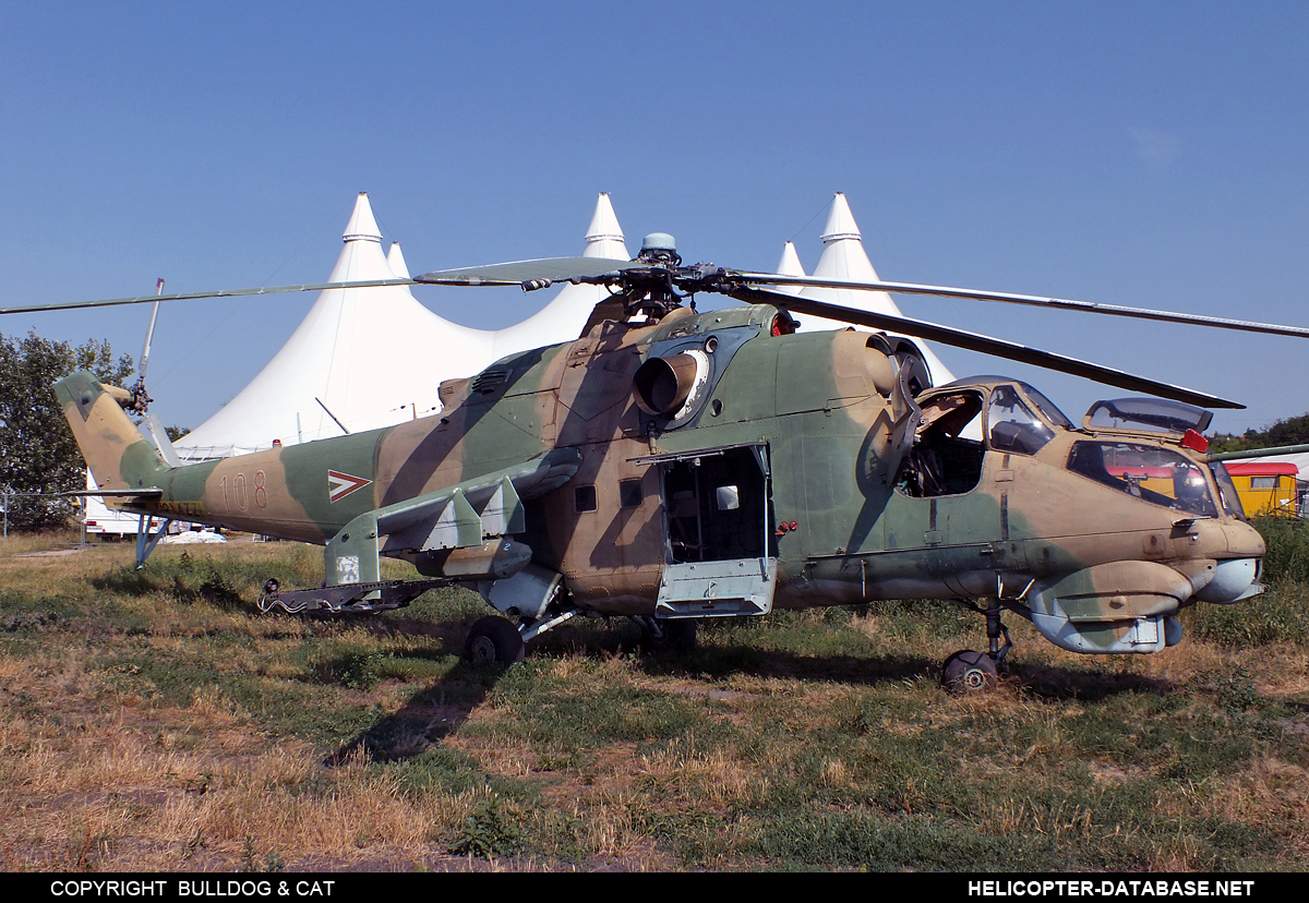 Mi-24D   108