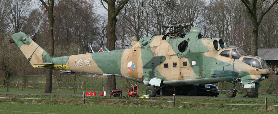 Mi-24D   0219
