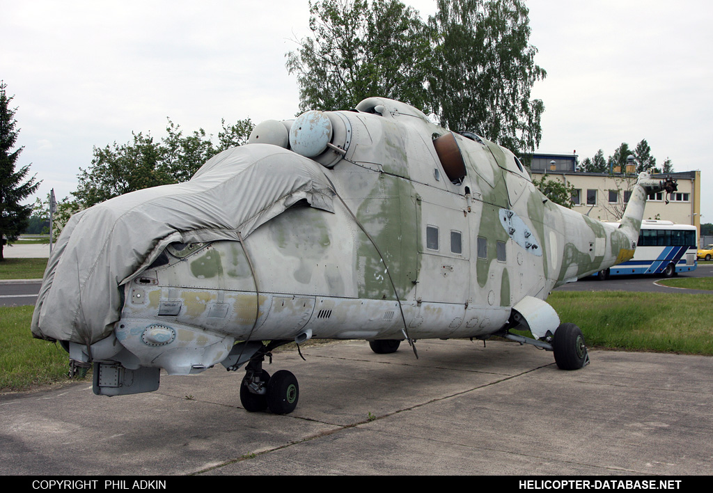 Mi-24D   (no registration)