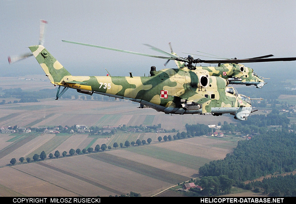 Mi-24V   735
