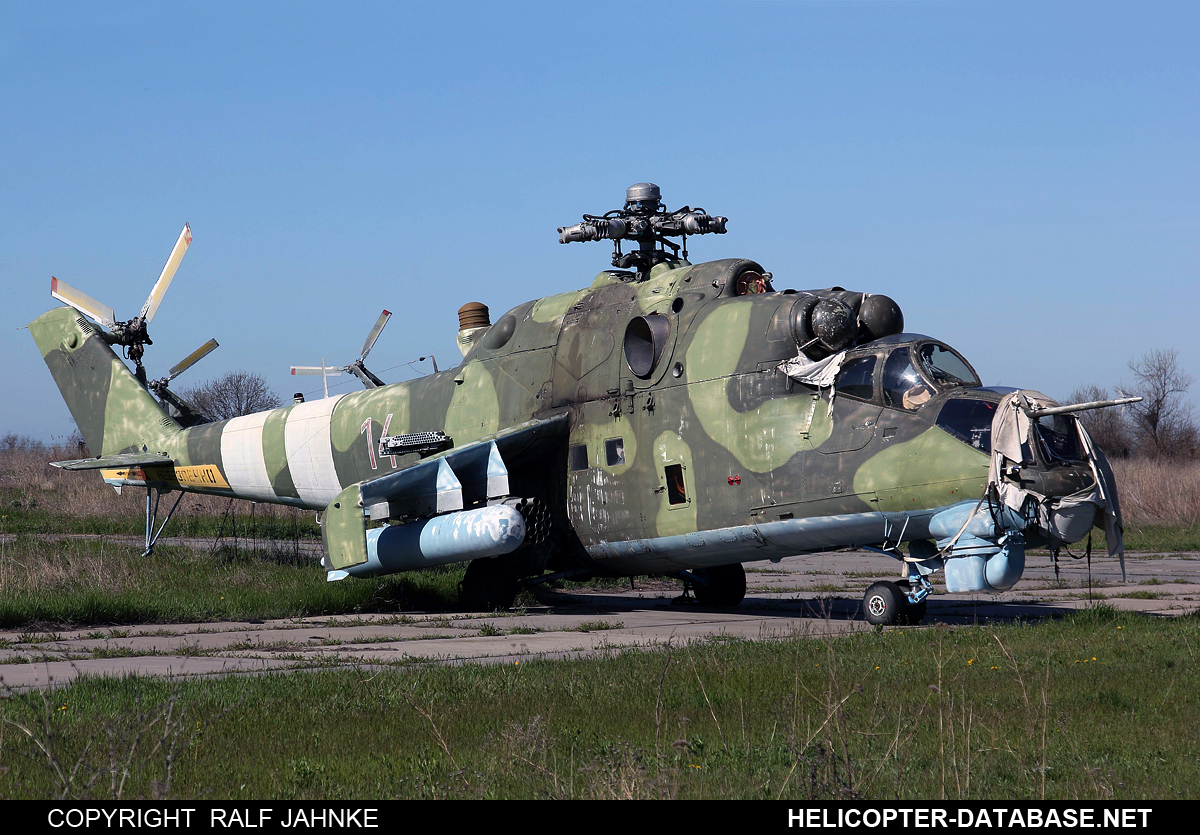 Mi-24K   14 red