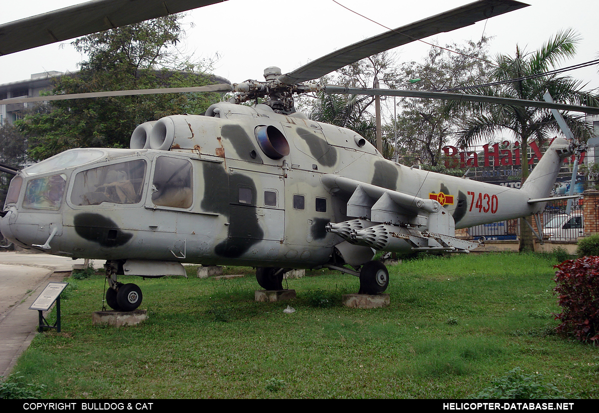 Mi-24A   7430