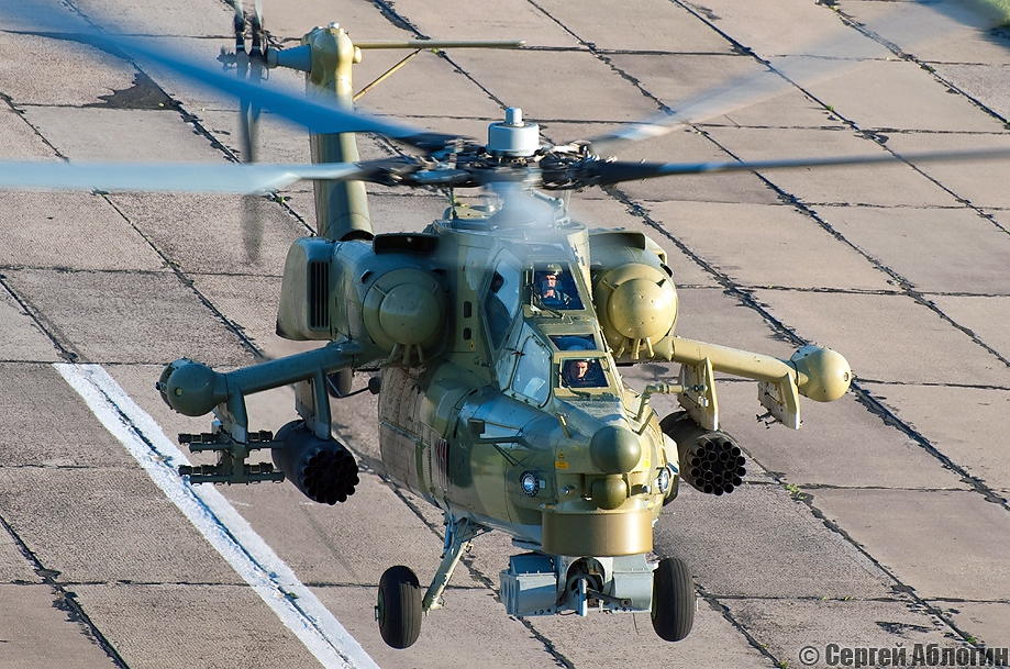 Mi-28N   11 red
