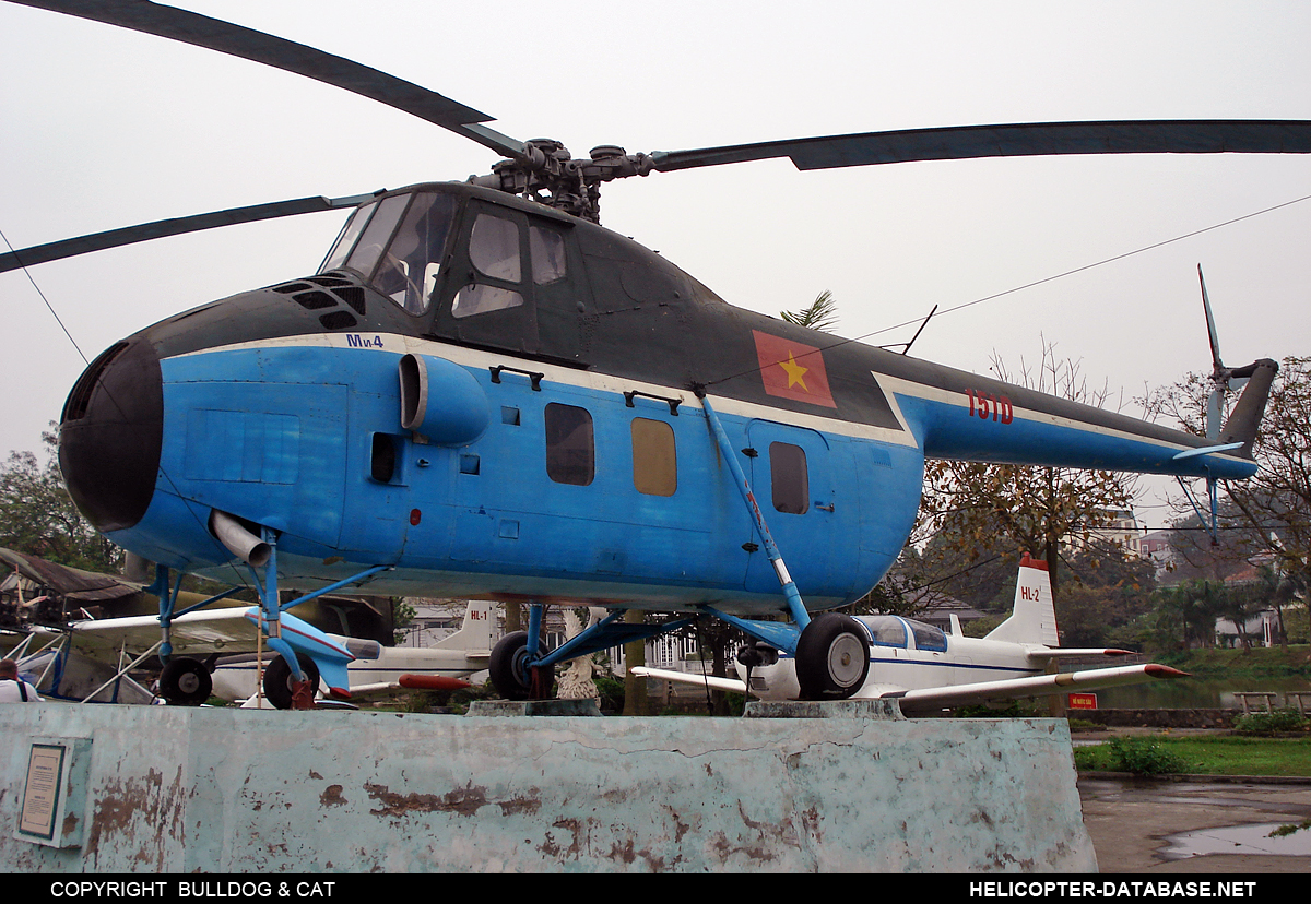 Mi-4S(Salon)   151D