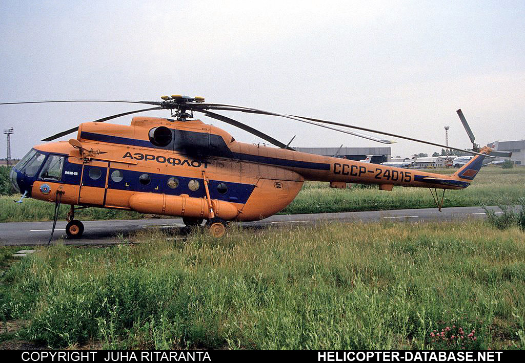 Mi-8T   CCCP-24015