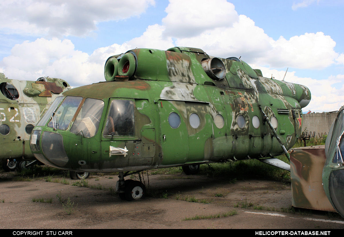 Mi-8IV   31 red
