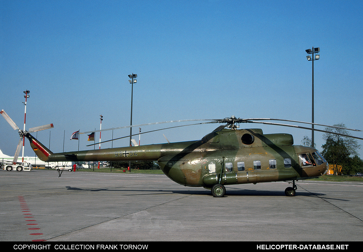 Mi-8PS   93+54
