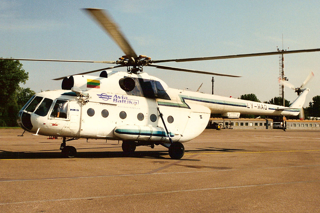 Mi-8T   LY-HAO