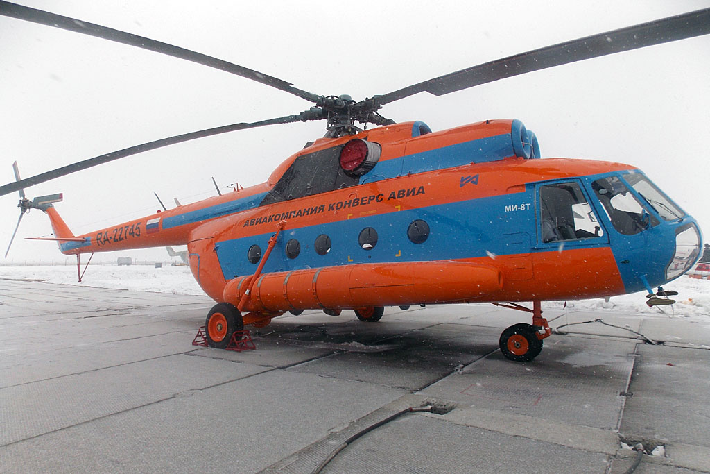 Mi-8T   RA-22745