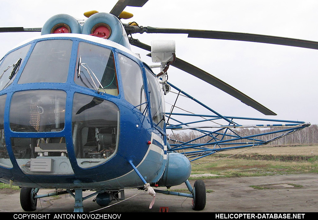 Mi-8T   24258