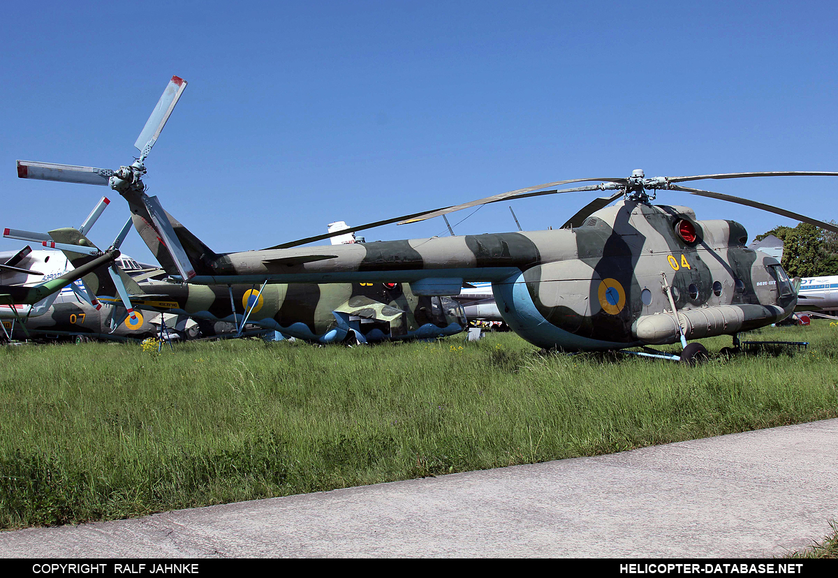 Mi-8T   04 yellow