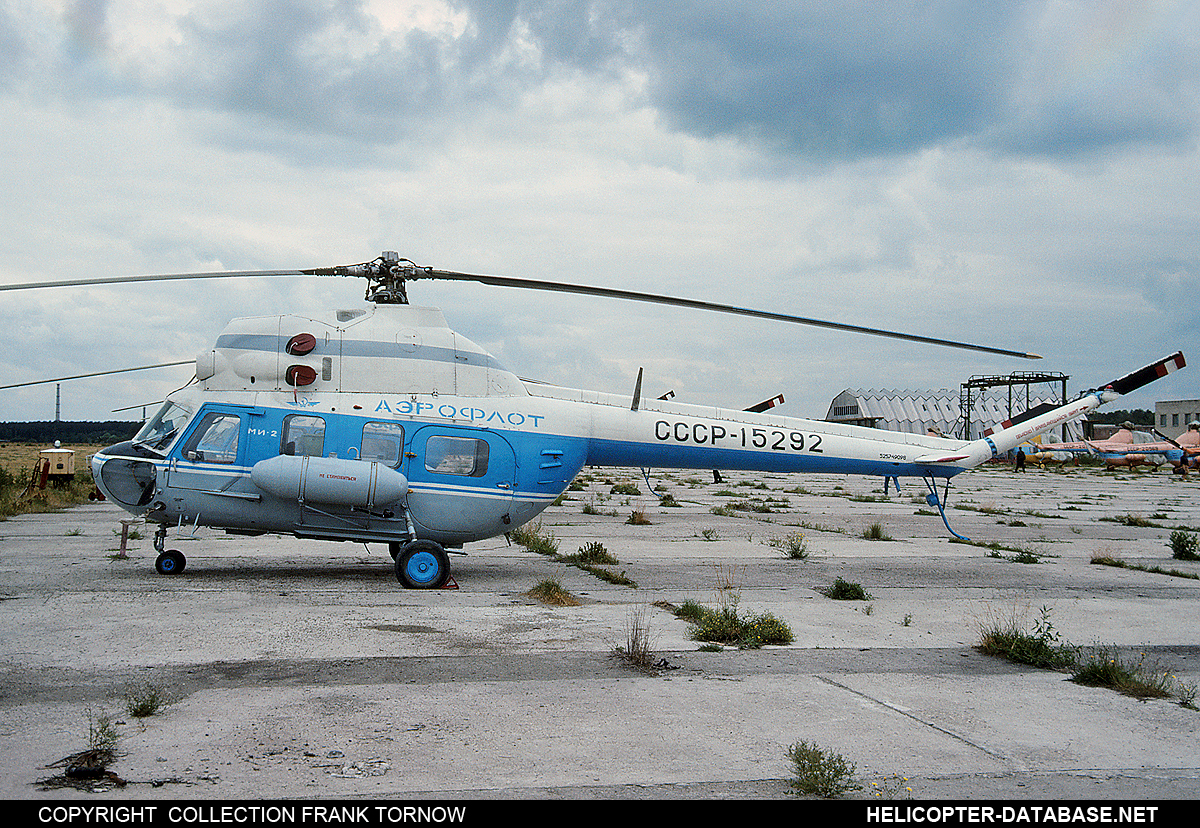 PZL Mi-2   CCCP-15292