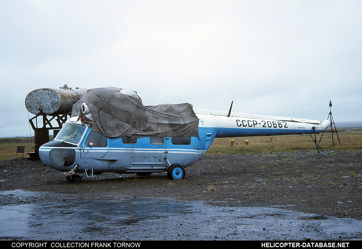 PZL Mi-2   CCCP-20662