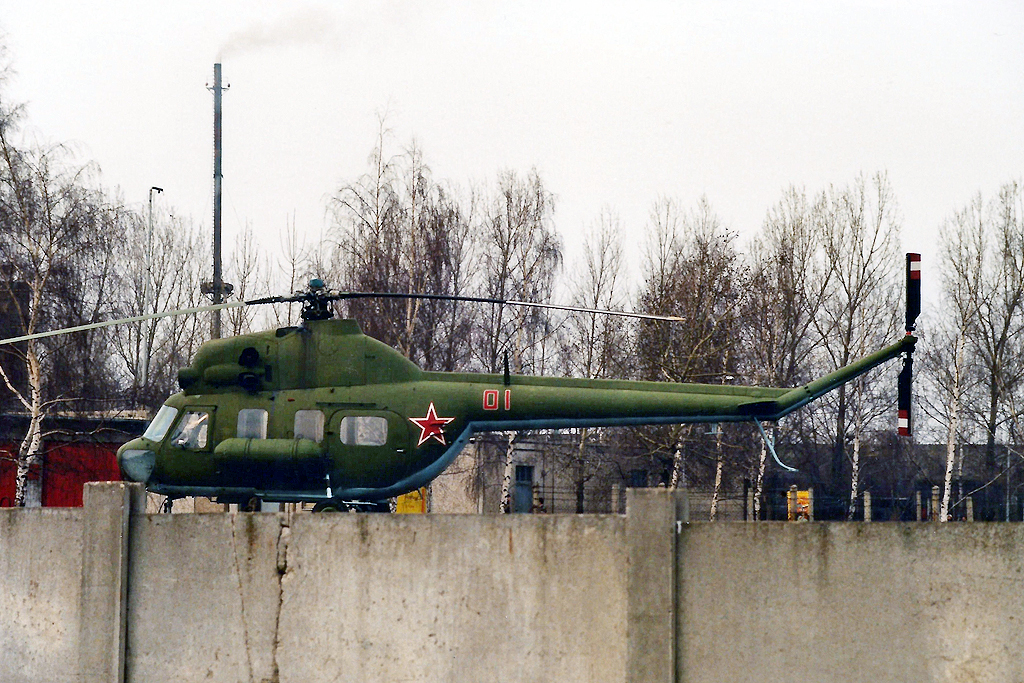 PZL Mi-2   01 red