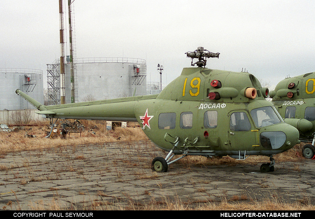 PZL Mi-2   19 yellow