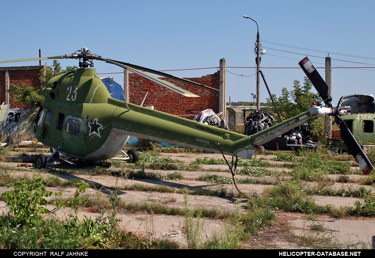 PZL Mi-2   23 white