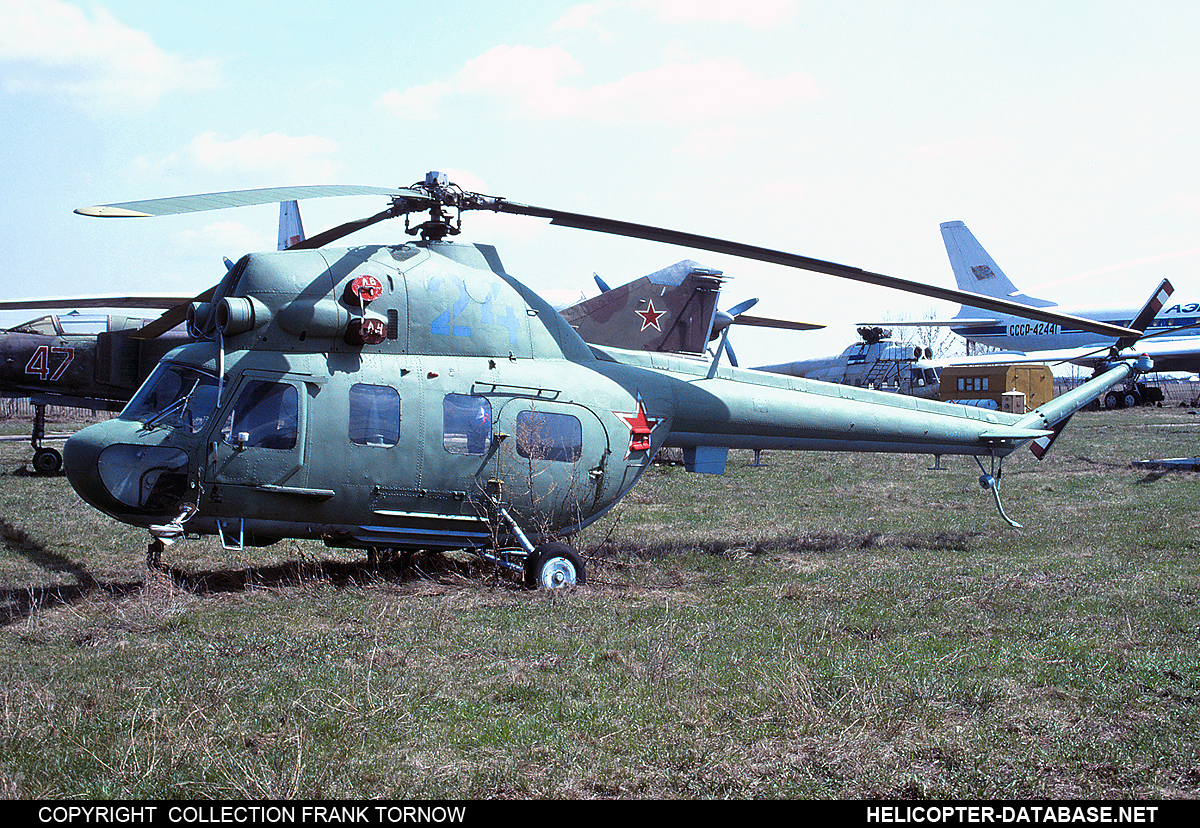 PZL Mi-2   24 blue