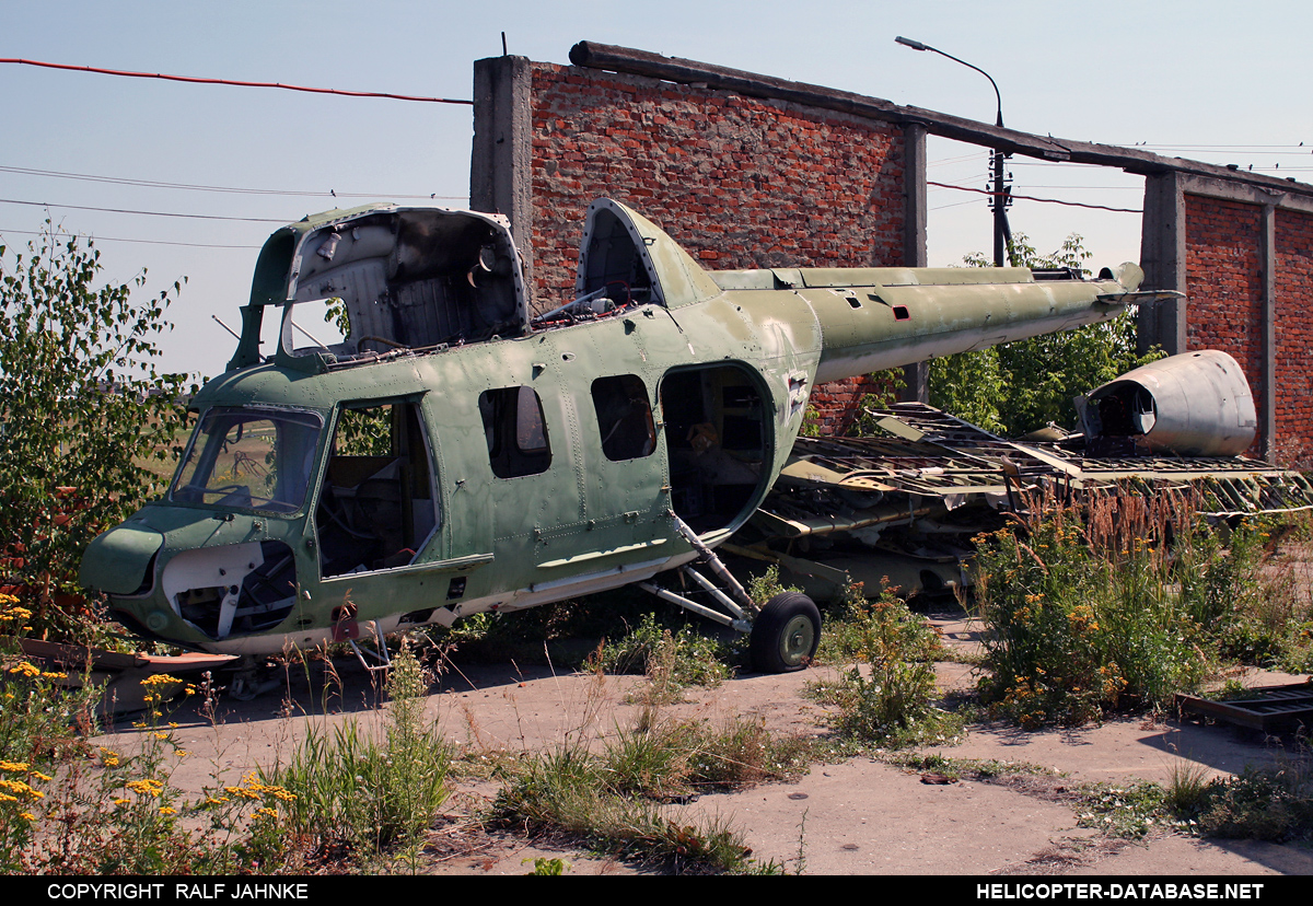 PZL Mi-2   38 yellow
