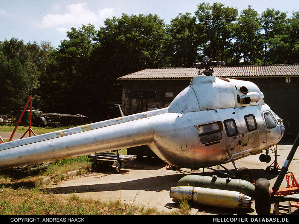 PZL Mi-2   380