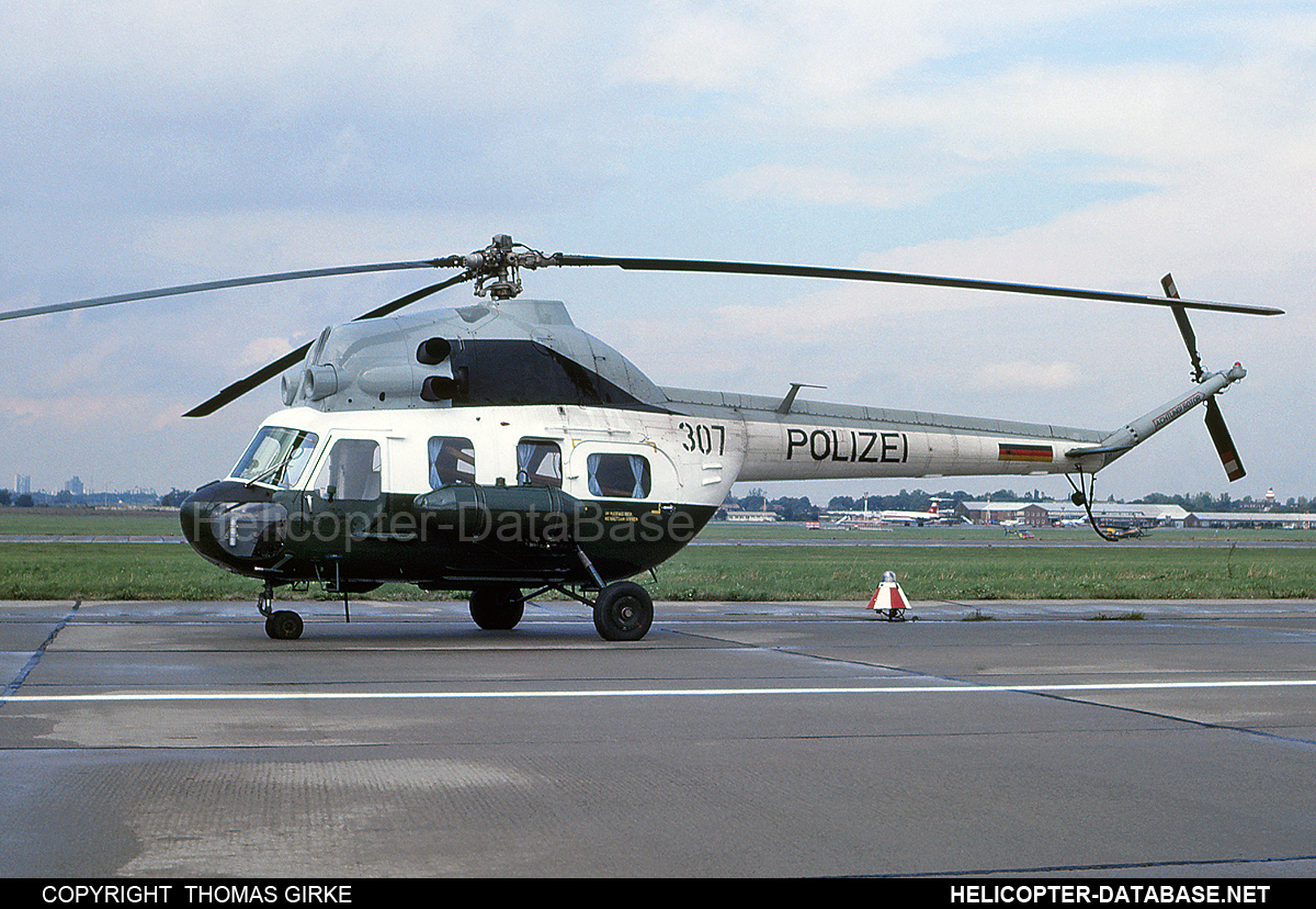 PZL Mi-2   307
