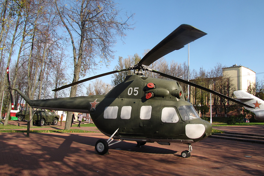 PZL Mi-2   05 white