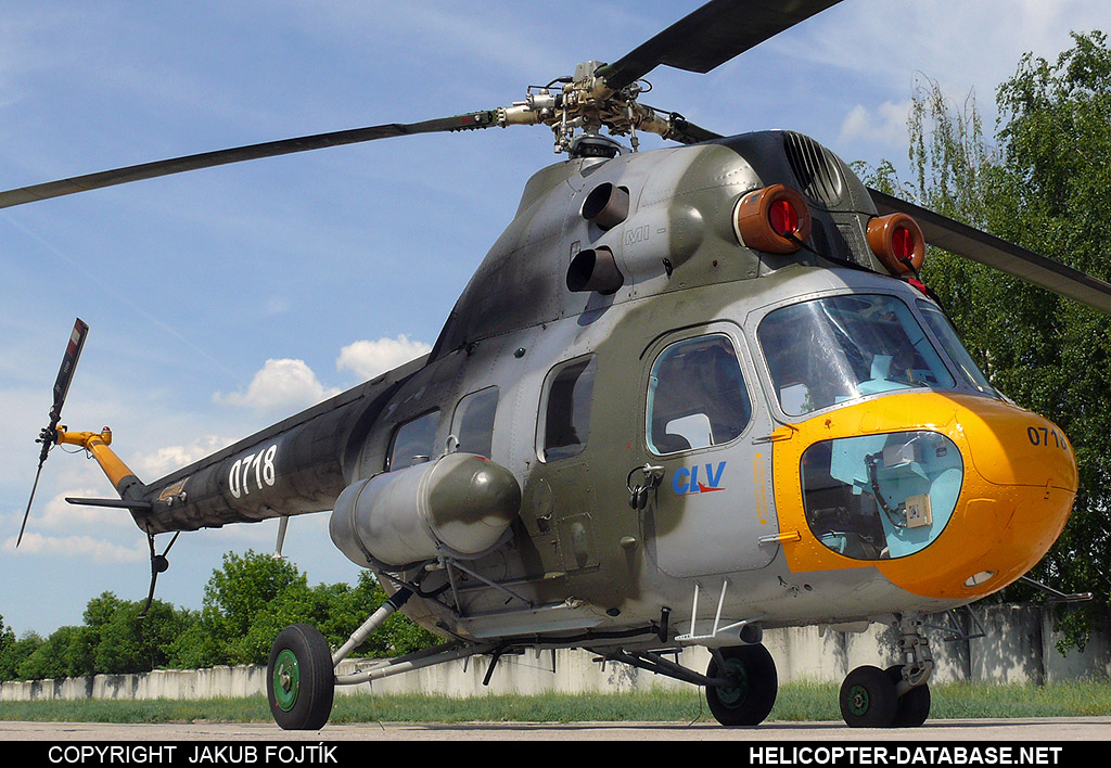 PZL Mi-2   0718