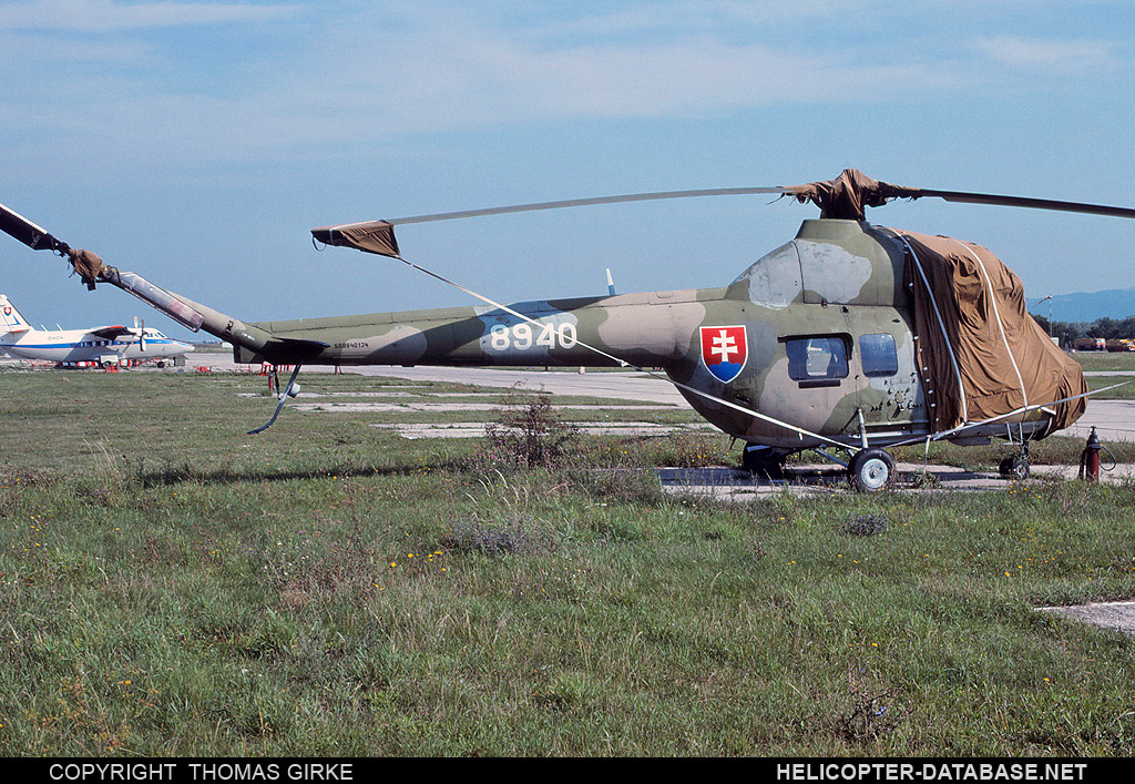 PZL Mi-2   8940